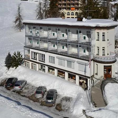 Alpina Hotell 2*